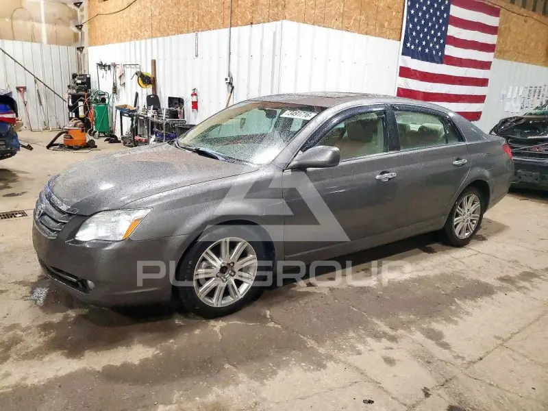 2006 Toyota AVALON фото