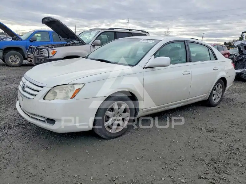 2006 Toyota AVALON фото