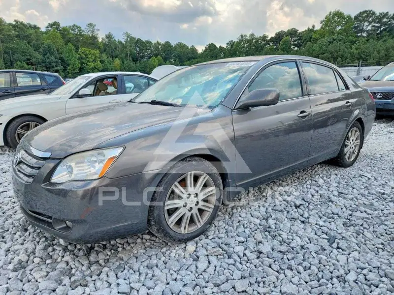 2006 Toyota AVALON фото