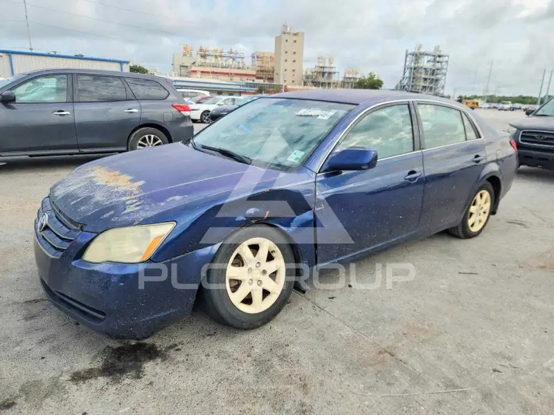 2006 Toyota AVALON photo