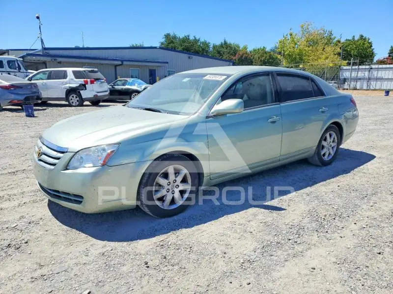 2006 Toyota AVALON photo