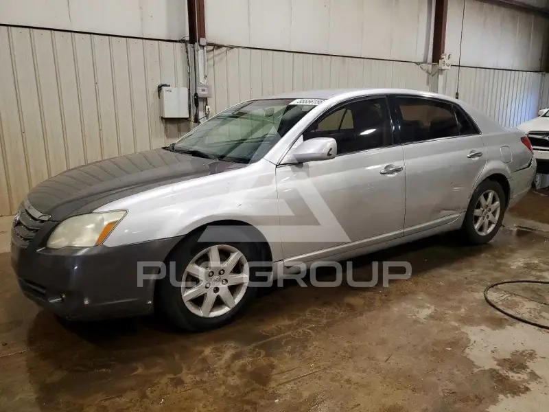 2006 Toyota AVALON фото