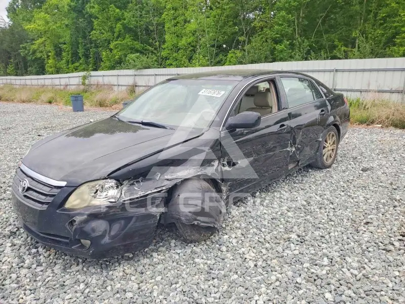 2006 Toyota AVALON фото