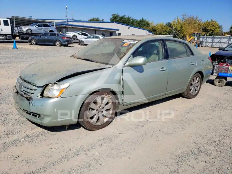 2006 Toyota AVALON фото
