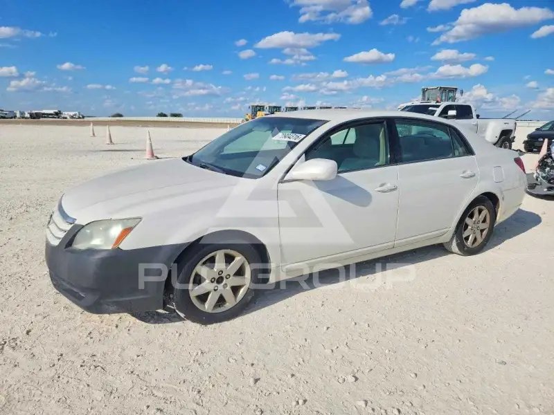 2006 Toyota AVALON фото