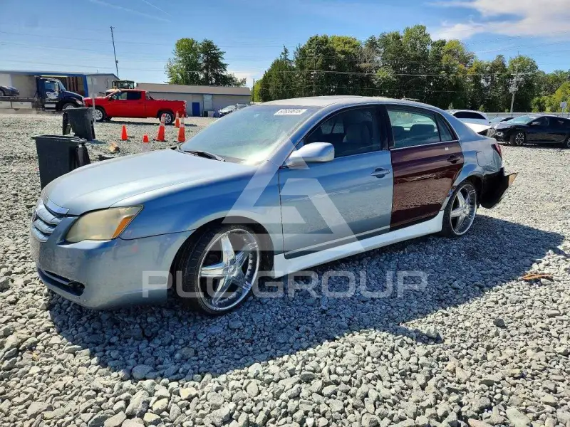 2006 Toyota AVALON фото