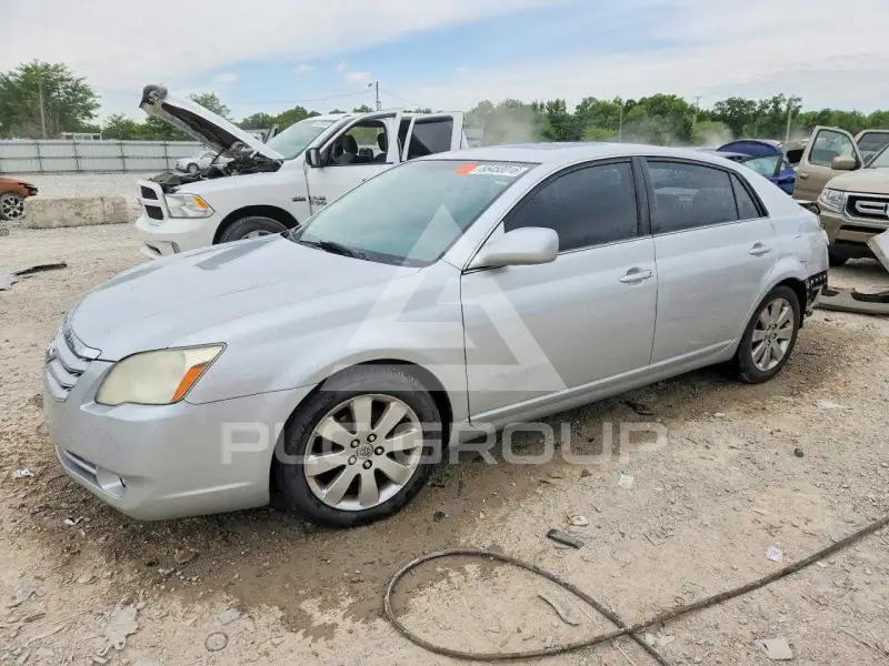 2006 Toyota AVALON photo