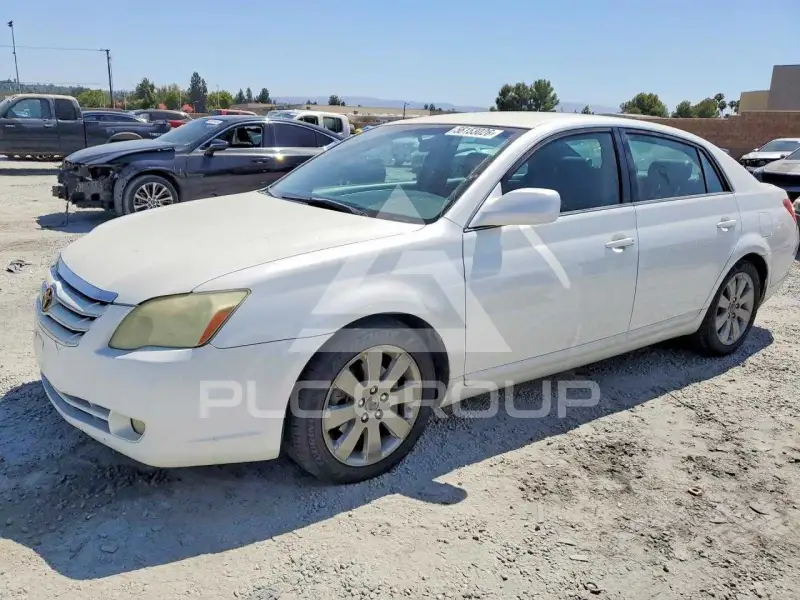 2006 Toyota AVALON photo