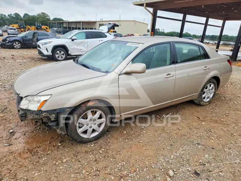 2006 Toyota AVALON photo