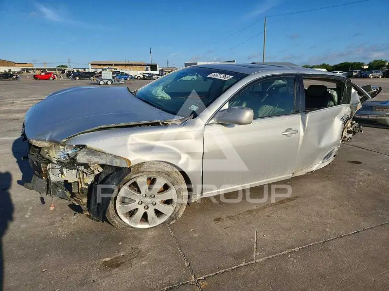 2006 Toyota AVALON фото