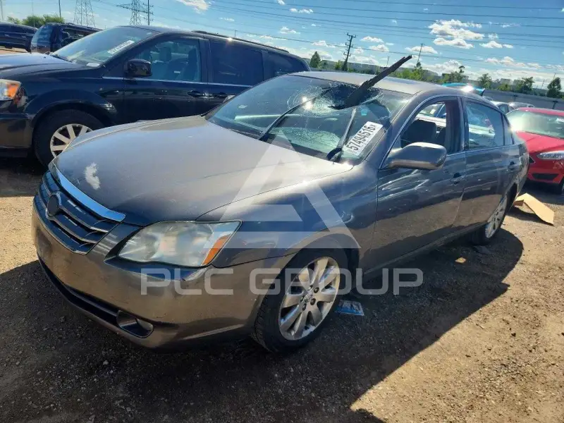 2006 Toyota AVALON фото