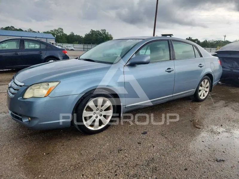 2006 Toyota AVALON photo
