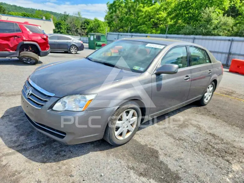2006 Toyota AVALON фото