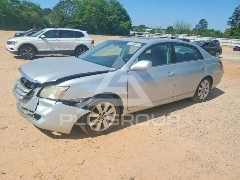 2006 Toyota AVALON photo