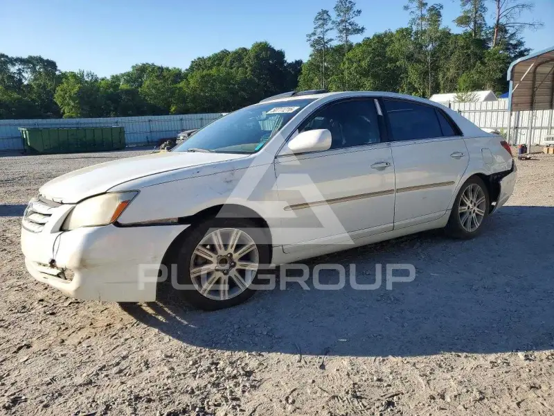 2006 Toyota AVALON фото