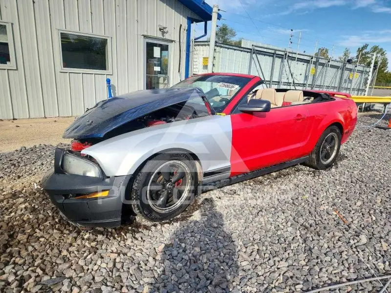 2006 Ford MUSTANG фото