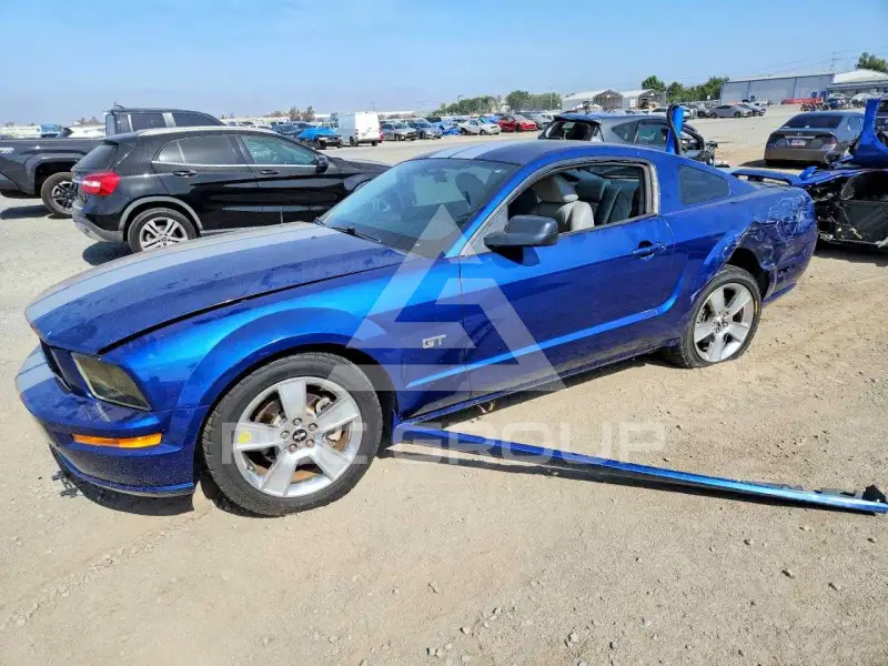 2006 Ford MUSTANG фото