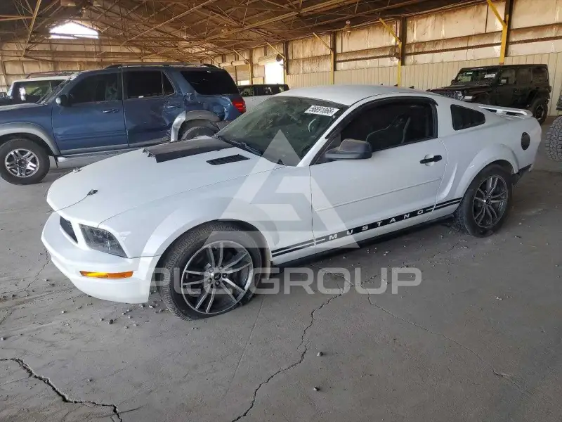 2006 Ford MUSTANG фото