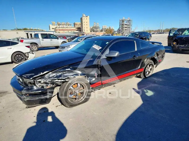 2006 Ford MUSTANG photo