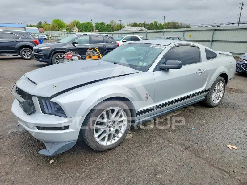 2006 Ford MUSTANG фото