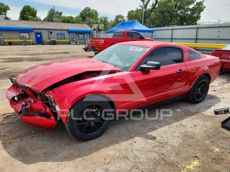 2006 Ford MUSTANG фото