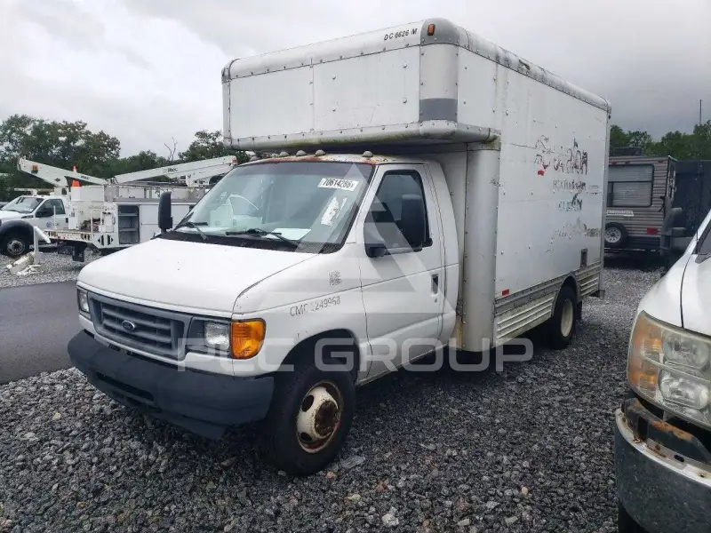 2006 Ford ECONOLINE фото