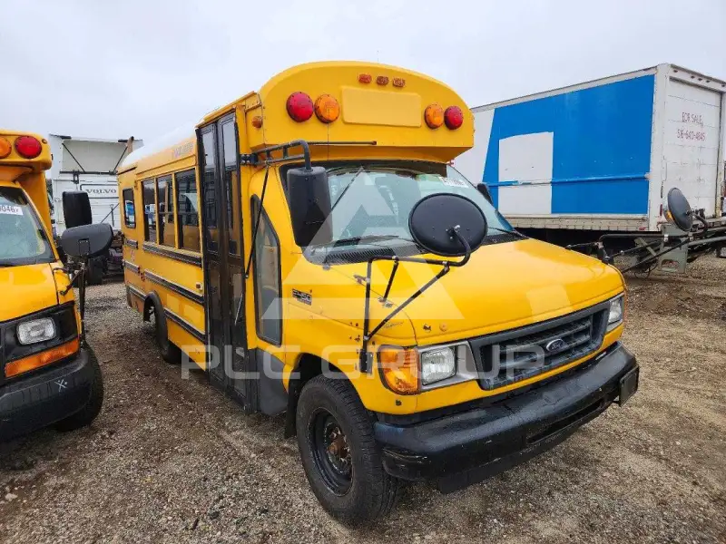 2006 Ford ECONOLINE фото