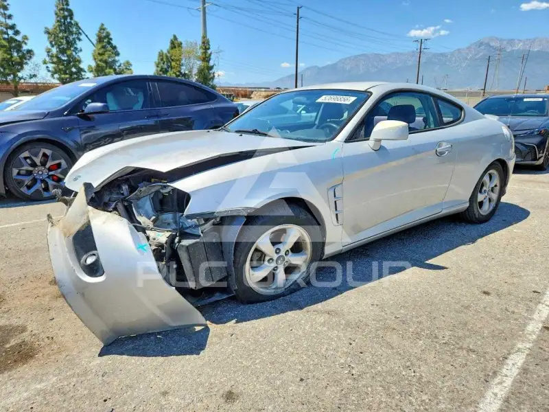 2006 Hyundai Tiburon фото