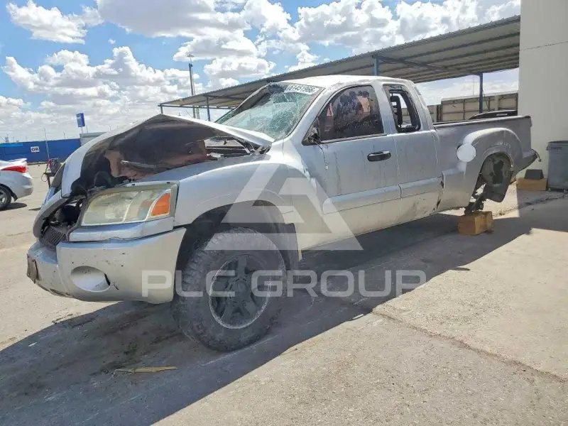 2007 Mitsubishi RAIDER фото