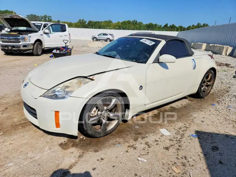 2007 Nissan 350Z photo