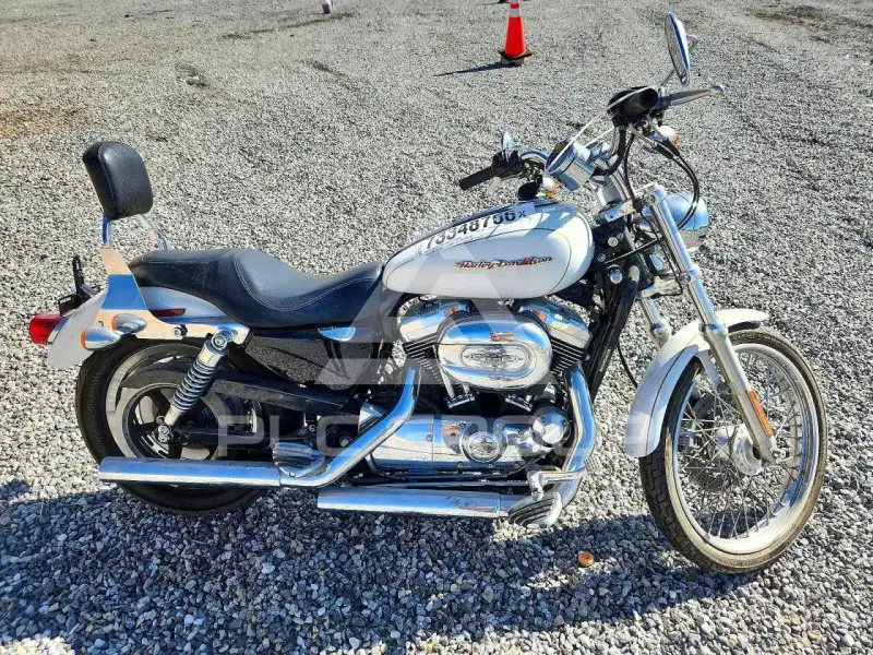 2007 Harley-Davidson Sportster120 photo