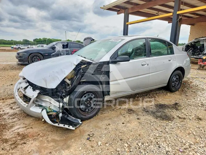 2007 Saturn Ion photo