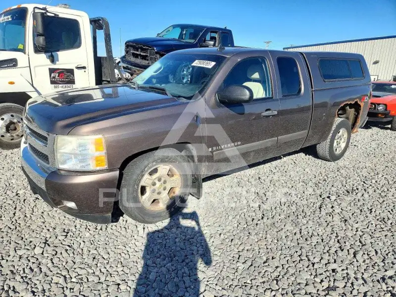 2007 Chevrolet Silverado photo
