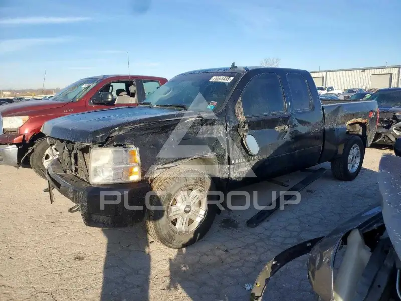 2007 Chevrolet Silverado photo