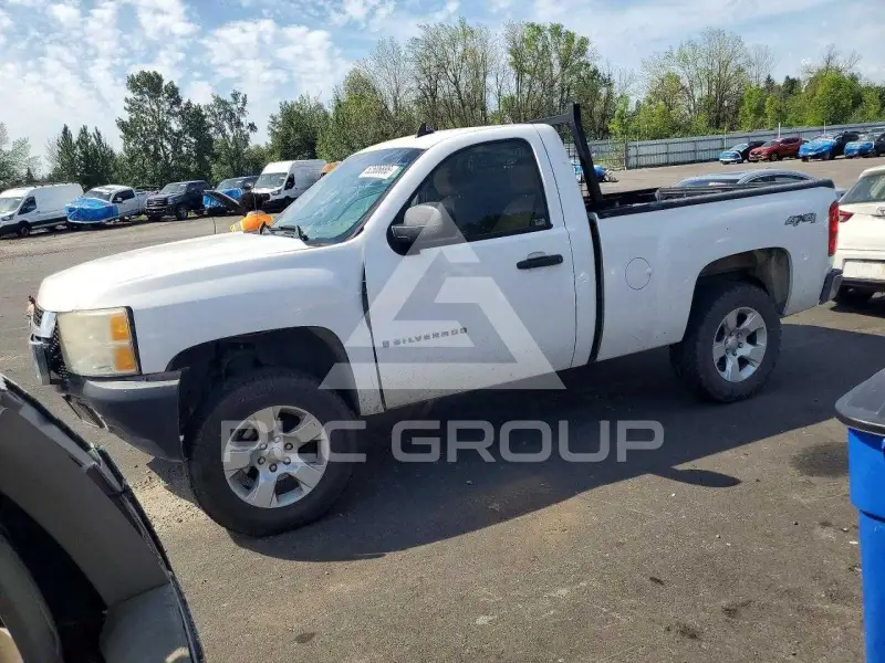 2007 Chevrolet Silverado photo