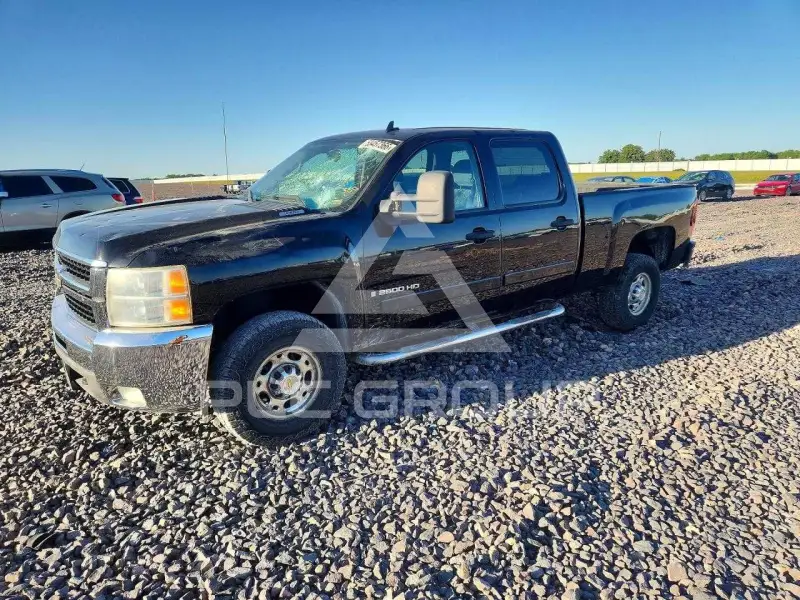 2007 Chevrolet Silverado photo