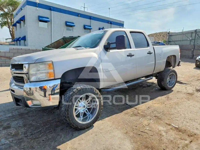 2007 Chevrolet Silverado photo