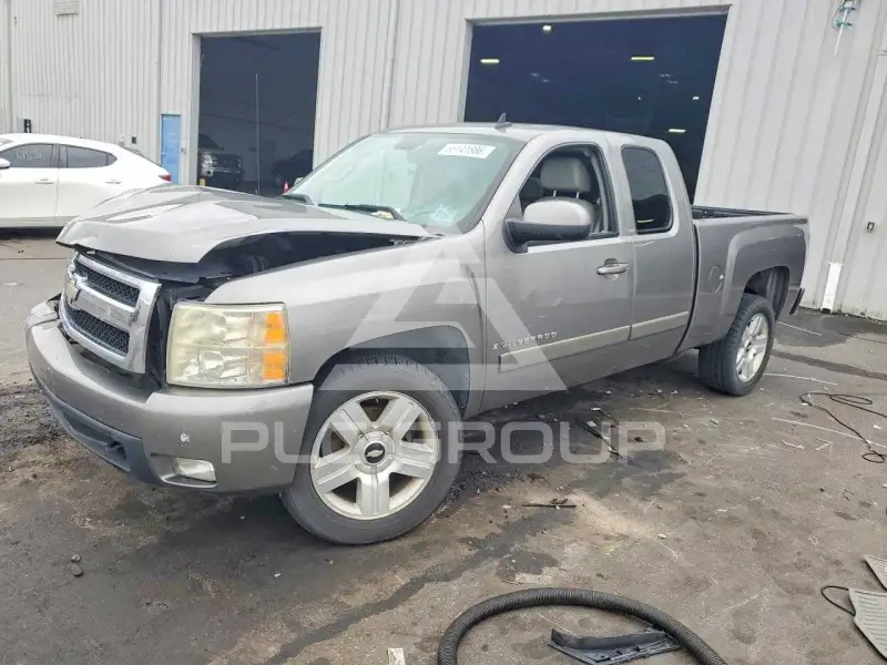 2007 Chevrolet Silverado photo