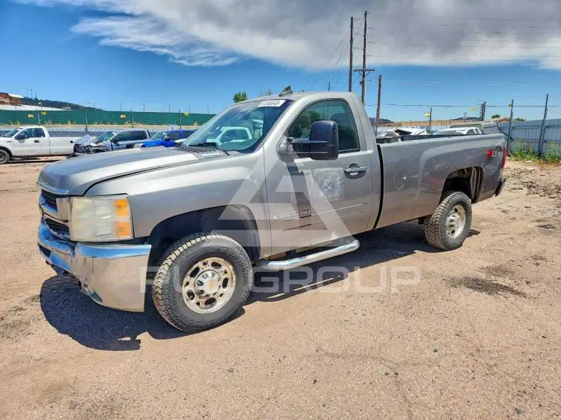 2007 Chevrolet Silverado photo