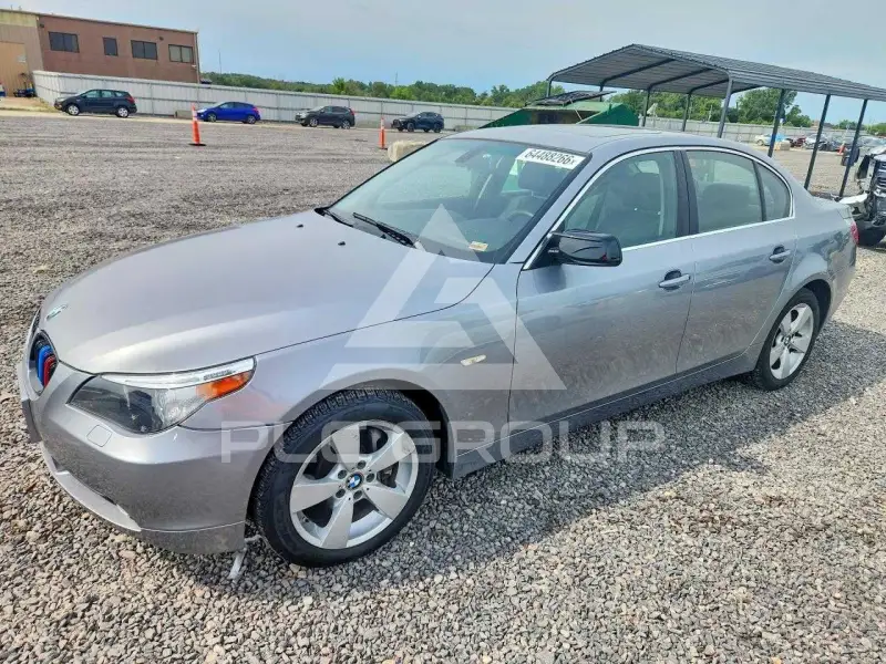 2007 BMW 525 фото