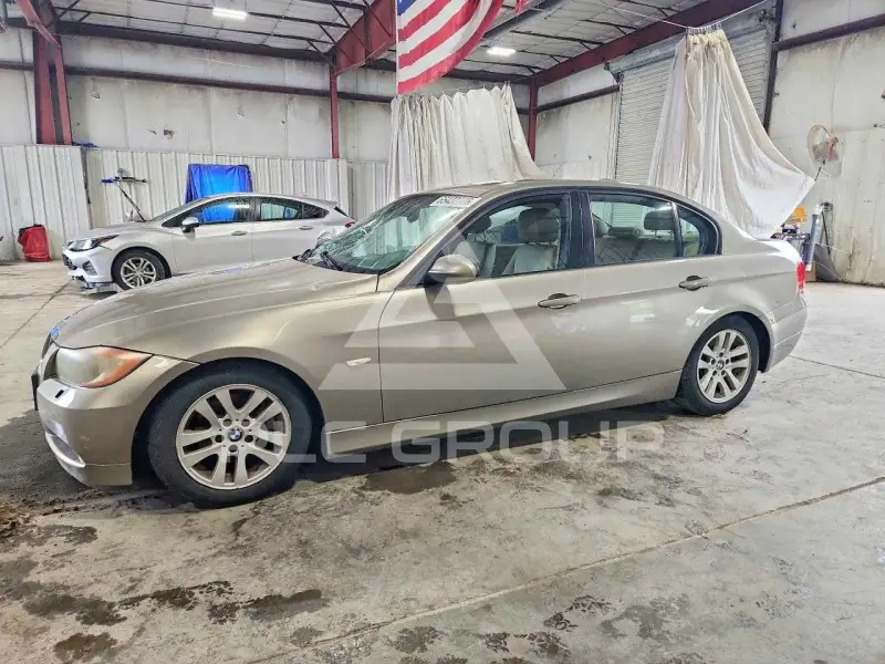 2007 BMW 328 photo