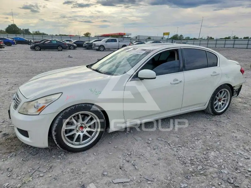 2007 Infinity G35 photo