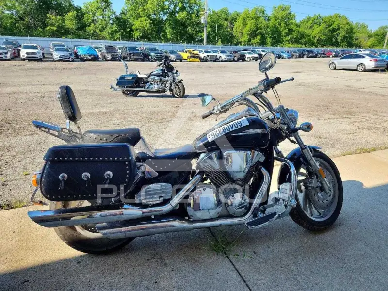 2007 Honda VTX photo