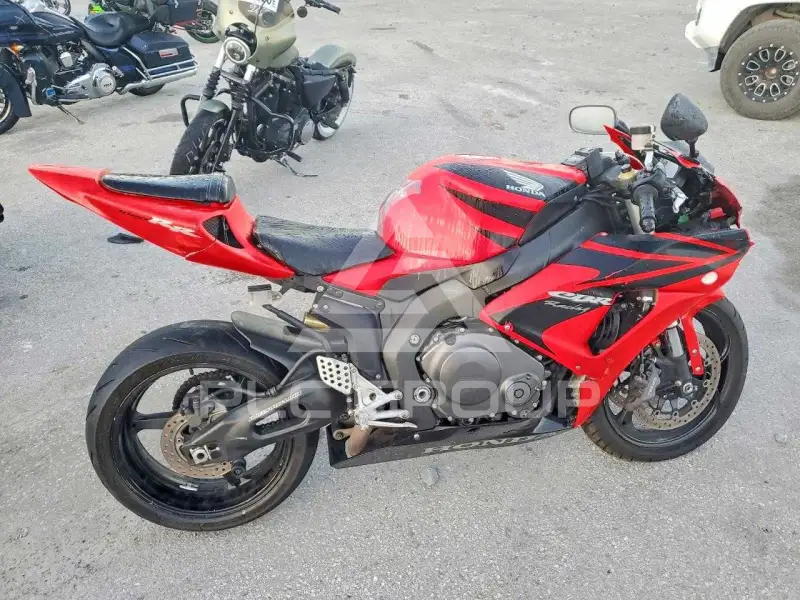 2007 Honda CBR фото