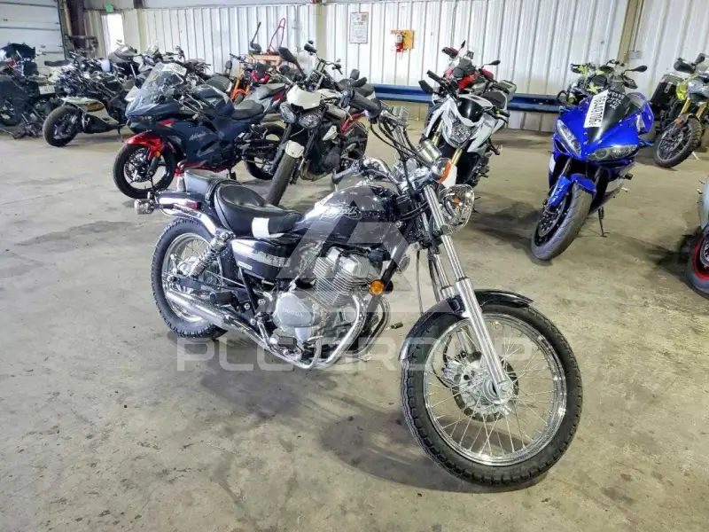 2007 Honda CM photo