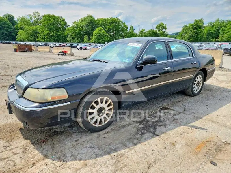 2007 Lincoln Town фото