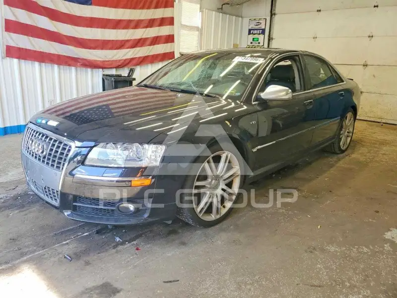 2007 Audi S8 photo