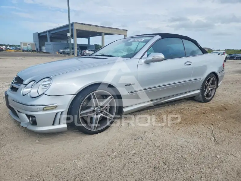 2007 Mercedes Benz CLK photo