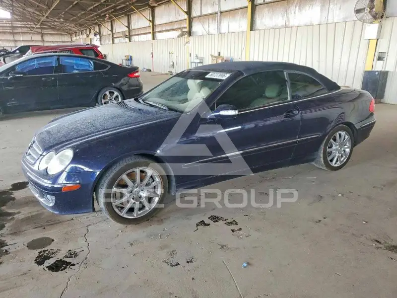 2007 Mercedes Benz CLK photo