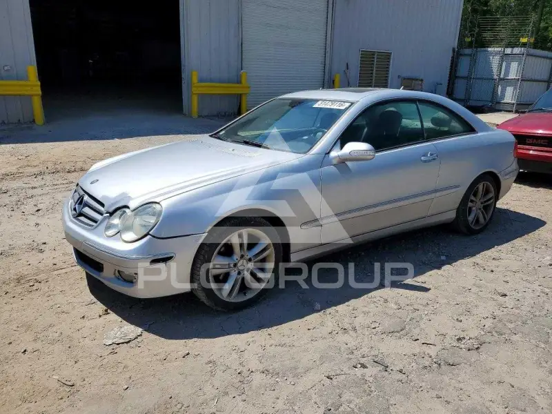 2007 Mercedes Benz CLK фото